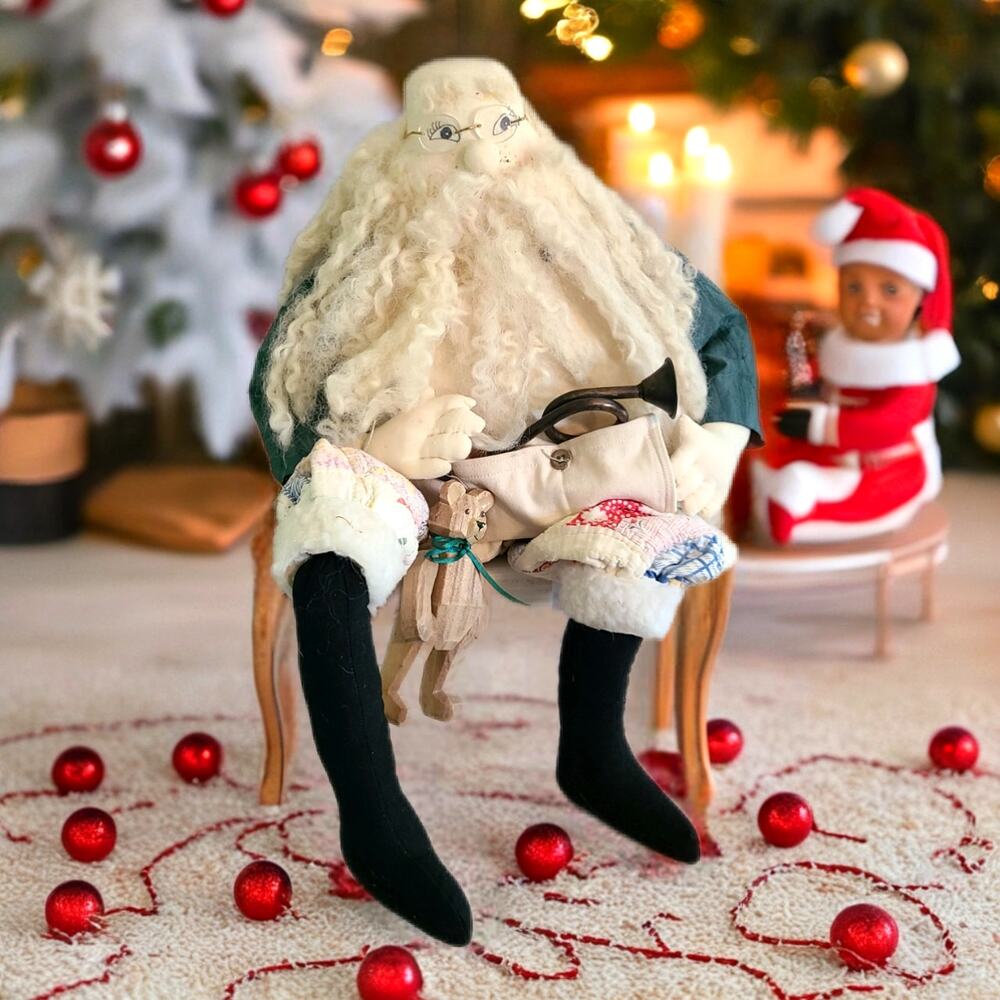 Handmade Old World Carpenter Santa Shelf Sitter